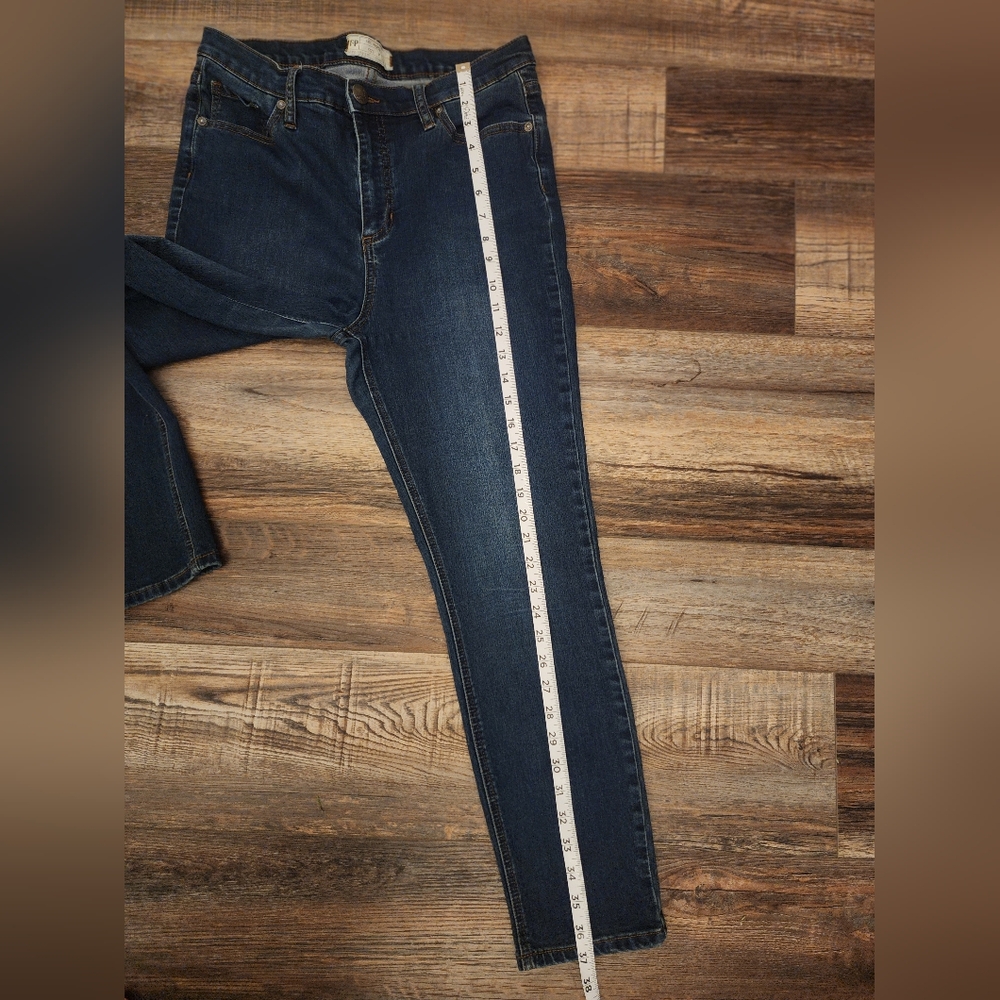 Free people jeans, size 31 - Picture 4 of 6